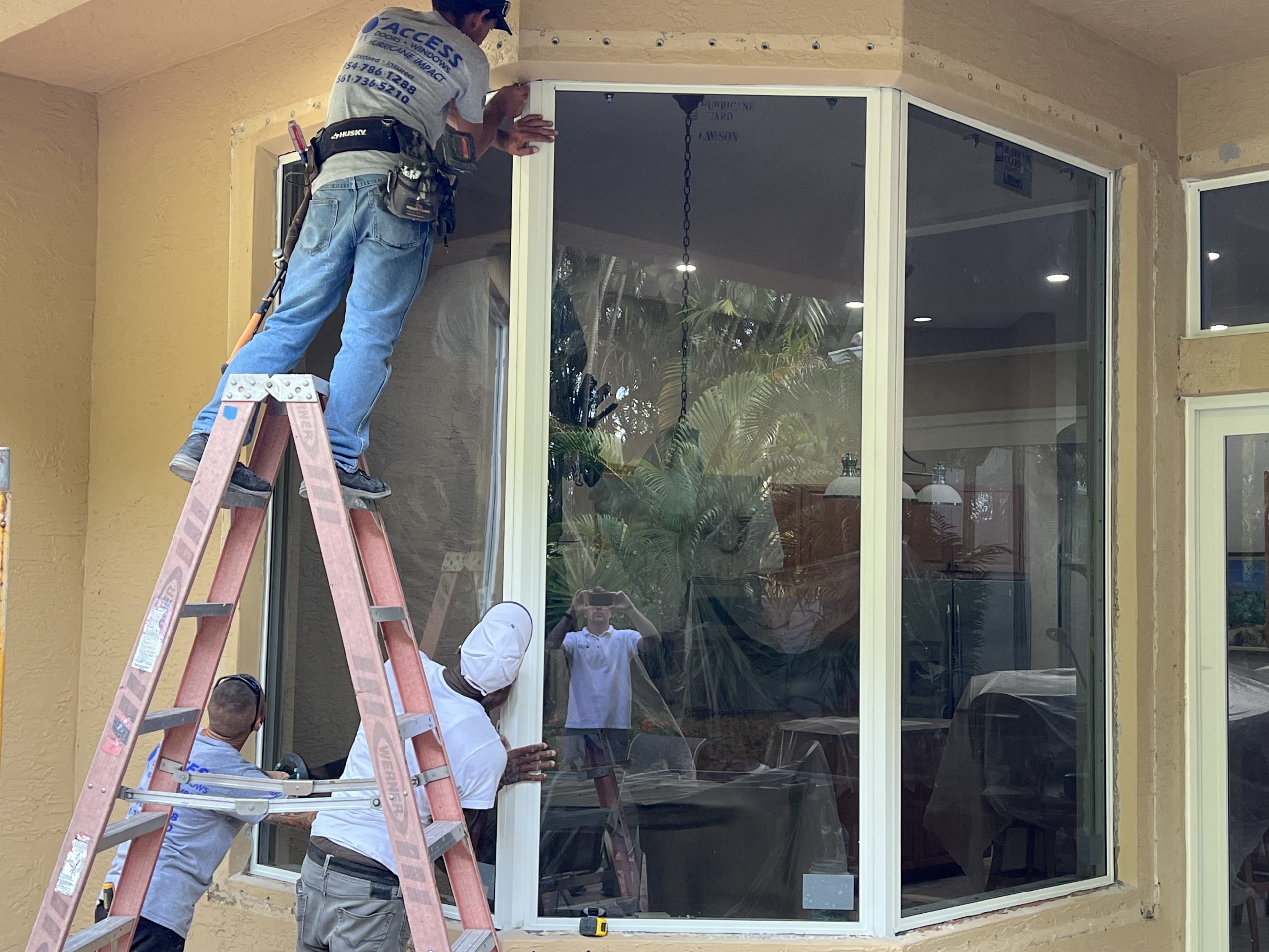 Installing Hurricane Impact Windows in Fort Myers